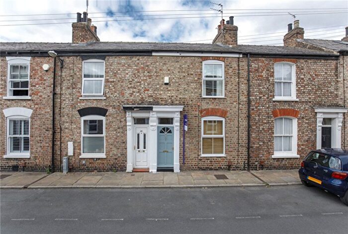 2 Bedroom Terraced House To Rent In Hampden Street, York, YO1