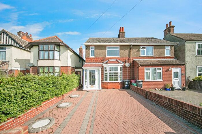 3 Bedroom Semi-Detached House For Sale In Main Road, Harwich, CO12