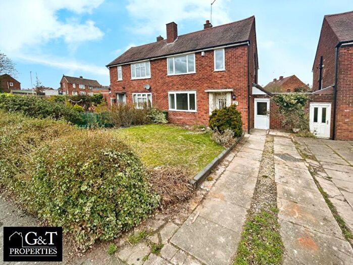 3 Bedroom Semi-Detached House To Rent In Swanfield Road, Stourbridge, DY8