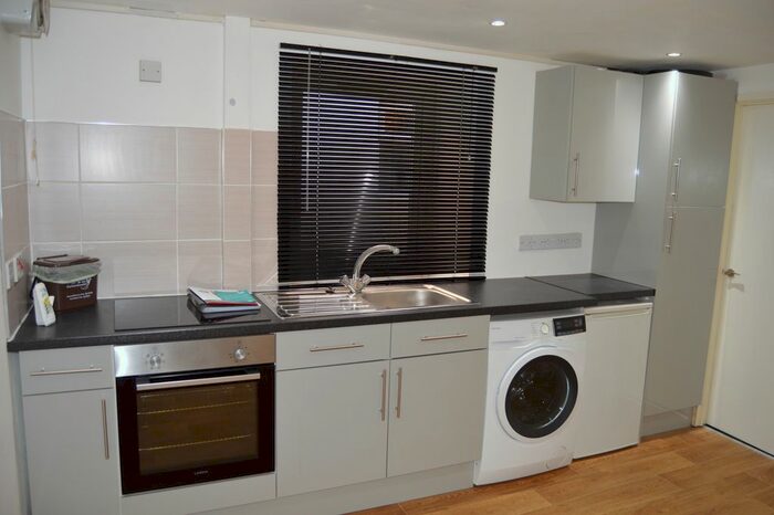 1 Bedroom Semi-Detached House To Rent In Spilman Street, Carmarthen, SA31