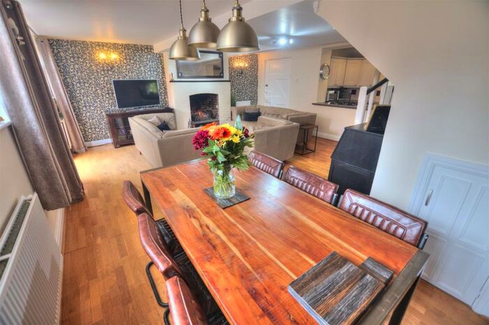 3 Bedroom Town House For Sale In Brickwall Lane, Sefton Village, L29