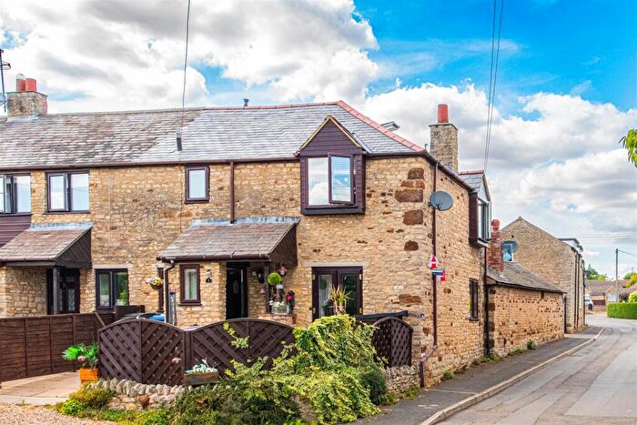 2 Bedroom End Of Terrace House For Sale In Wold Road, Burton Latimer, NN15