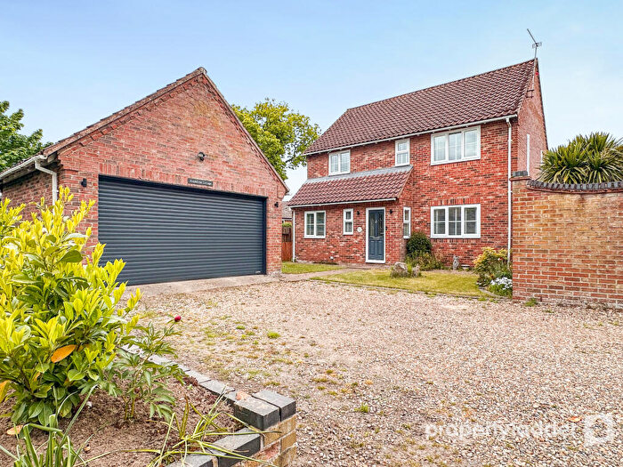 4 Bedroom Detached House For Sale In Workhouse Loke, Mundesley Road, North Walsham, Norfolk, NR28