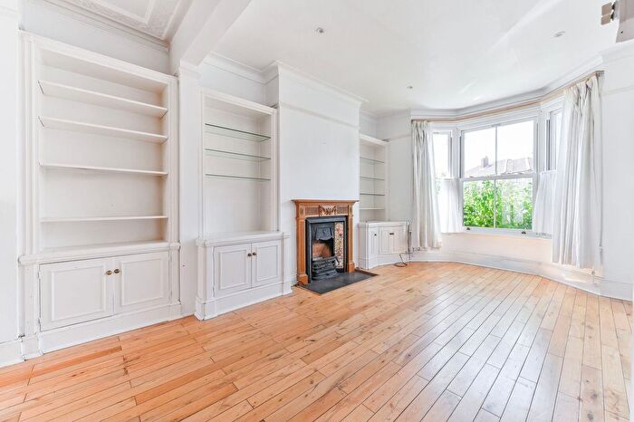 4 Bedroom Semi-detached House For Sale In Stanley Road, Teddington, TW11