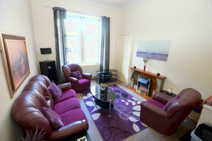 2 Bedroom Flat To Rent In Hill Street, Inverkeithing, KY11