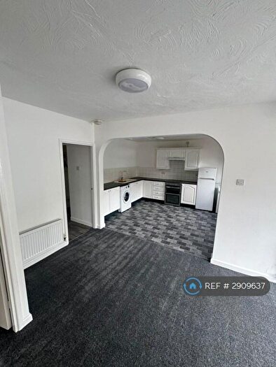 2 Bedroom Flat To Rent In The Old Liberal Club, Hyde, SK14