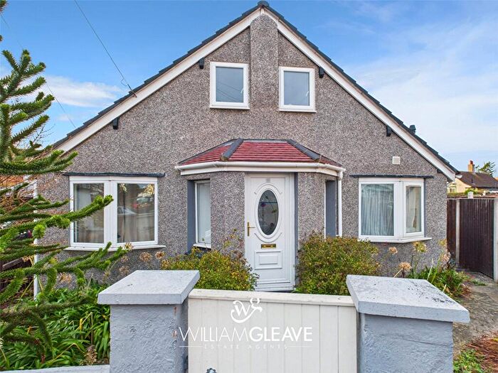 2 Bedroom Bungalow For Sale In Aber Road, Prestatyn, LL19