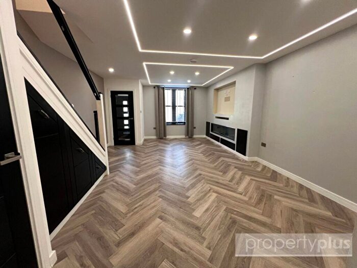 3 Bedroom Terraced House For Sale In Albany Street, Ferndale, Rhondda Cynon Taff, CF43