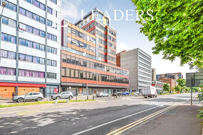 2 Bedroom Flat To Rent In Christchurch Road, Bournemouth, BH1