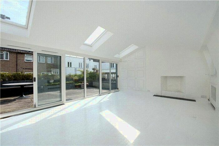 3 Bedroom Mews House To Rent In Sussex Mews West, London, W2