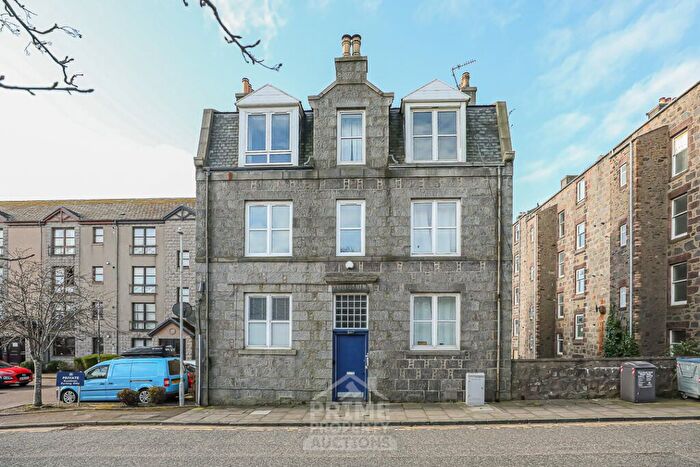 1 Bedroom Flat For Sale In Flat /F Roslin Place, Aberdeen, AB24