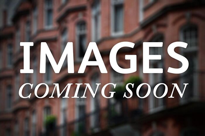 1 Bedroom Flat To Rent In Hewett Street, Liverpool Street, EC2A