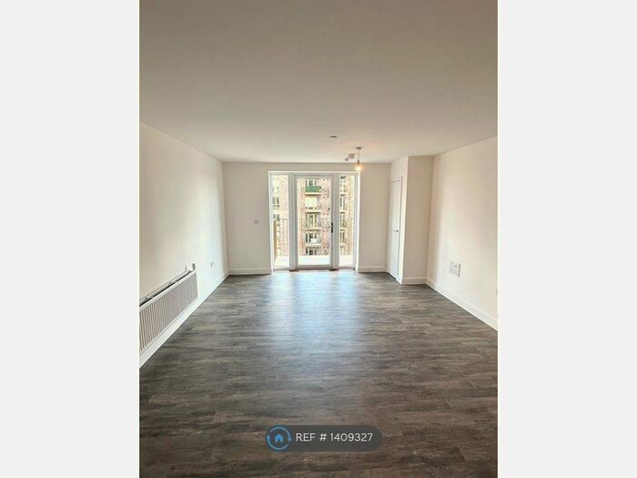 2 Bedroom Flat To Rent In Aspyre Wharf Road, Chelmsford, CM2