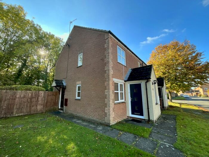 1 Bedroom End Of Terrace House For Sale In St. Hughs Rise, Didcot, Oxfordshire, OX11
