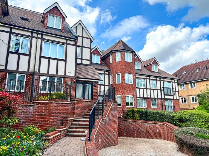 2 Bedroom Apartment To Rent In Butts Green Road, Hornchurch, London, RM11