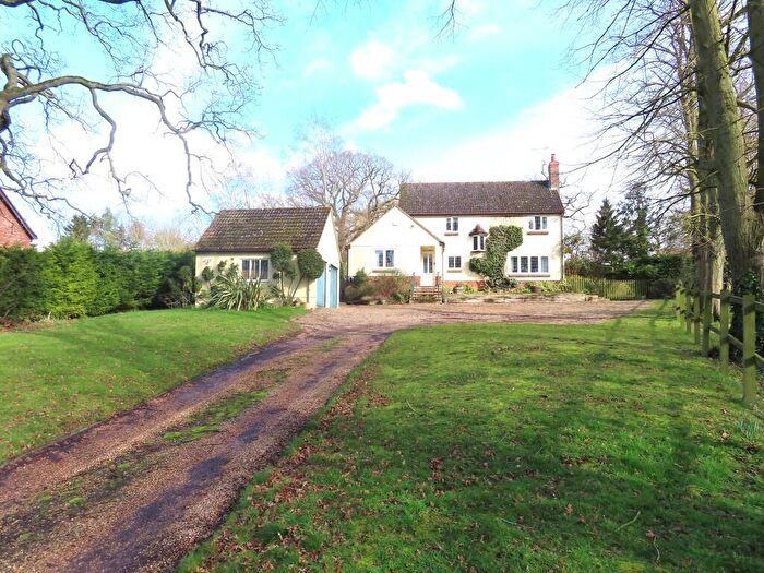 5 Bedroom Detached House To Rent In Wetheringsett, Stowmarket, IP14
