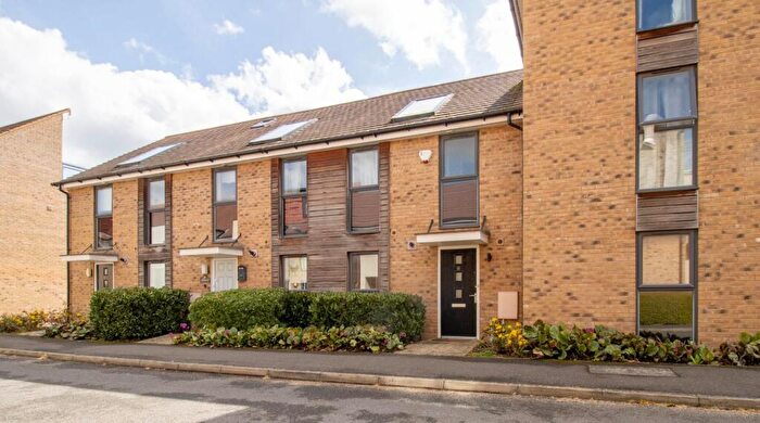 2 Bedroom Terraced House For Sale In Burlton Road, Cambridge, CB3