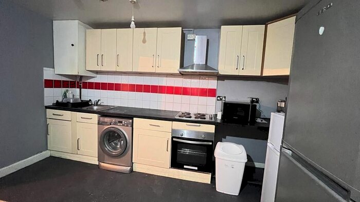 1 Bedroom Flat To Rent In High Street North, Dunstable, LU6