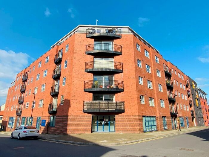 1 Bedroom Apartment To Rent In Qube, Edward Street, Birmingham City Centre, B1