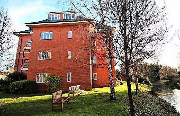 2 Bedroom Apartment To Rent In River View Terrace, Abingdon, Oxfordshire, OX14
