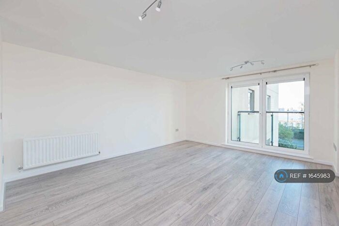 1 Bedroom Flat To Rent In Erebus Drive, London, SE28