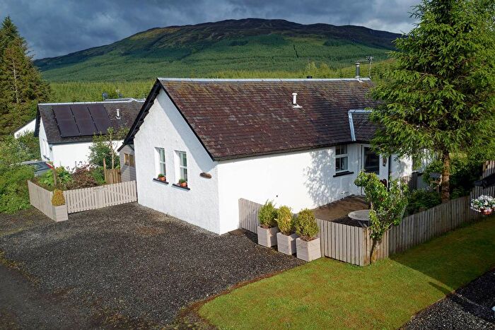 2 Bedroom Cottage For Sale In Wester Lix Cottages, Killin, FK21