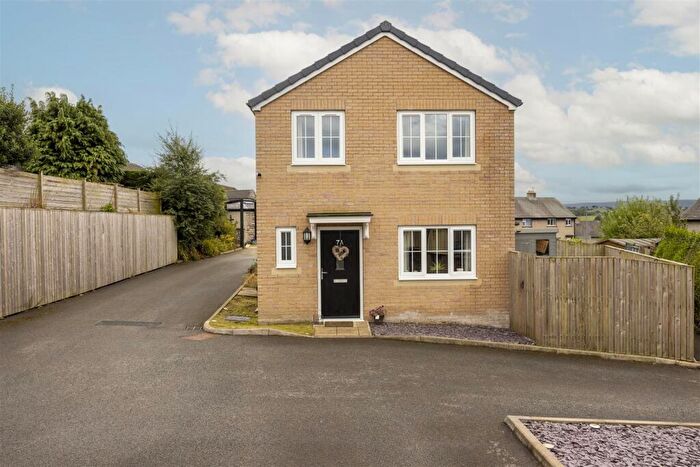 1 Bedroom Semi-Detached House For Sale In Lakeber Drive, Bentham, LA2