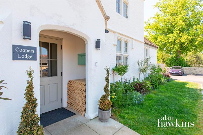 3 Bedroom Cottage For Sale In Mermaid Court, Christian Malford, SN15