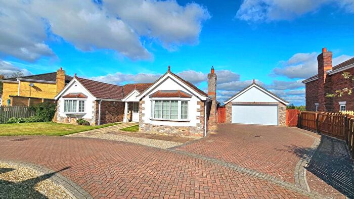 3 Bedroom Detached Bungalow For Sale In Oak Way, Heckington, NG34