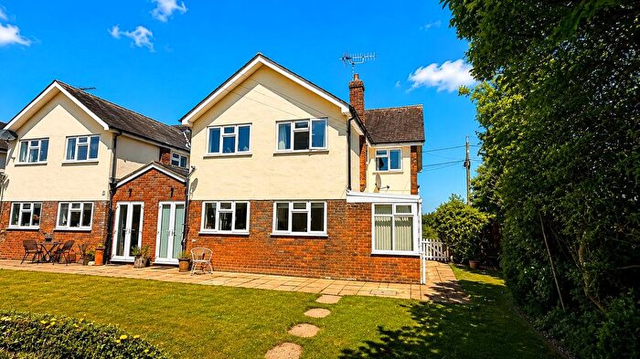 3 Bedroom End Of Terrace House For Sale In Chequers End, Gaddesden Row, Hemel Hempstead, HP2