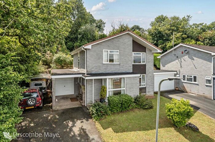 4 Bedroom Detached House For Sale In Hillside Drive, Yealmpton, PL8