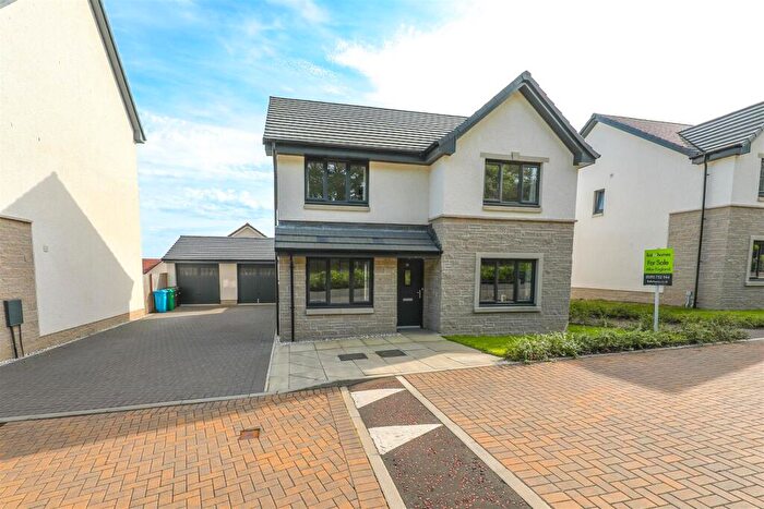 4 Bedroom Detached House For Sale In Laid Crescent, Glenrothes, KY7