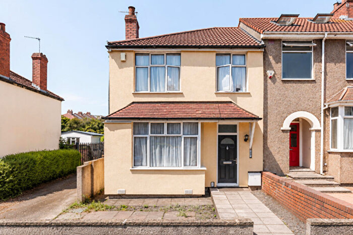 3 Bedroom End Of Terrace House For Sale In Keys Avenue, Bristol, Avon, BS7
