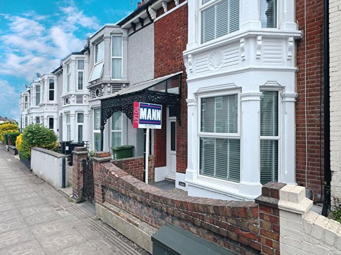 3 Bedroom House To Rent In Milton Road, Portsmouth, PO3