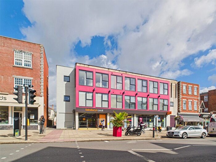 1 Bedroom Apartment For Sale In Southbourne Grove, Southbourne, Bournemouth, Dorset, BH6