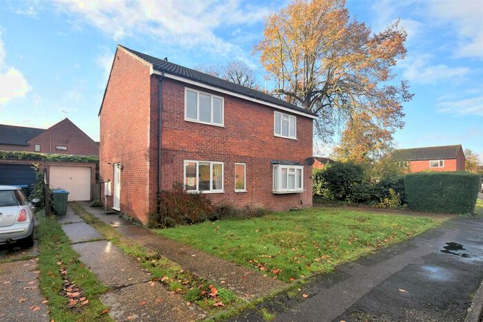 2 Bedroom Semi-Detached House To Rent In Vicarage Close, Wendover, Aylesbury, HP22