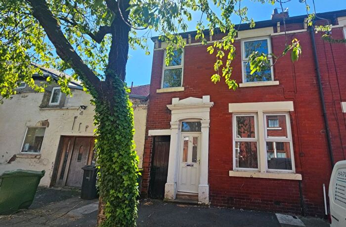 3 Bedroom End Of Terrace House To Rent In Lowndes Street, Preston, PR1