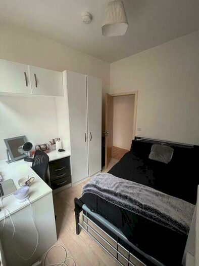 2 Bedroom Apartment To Rent In Flat Cank Street, Leicester, LE1