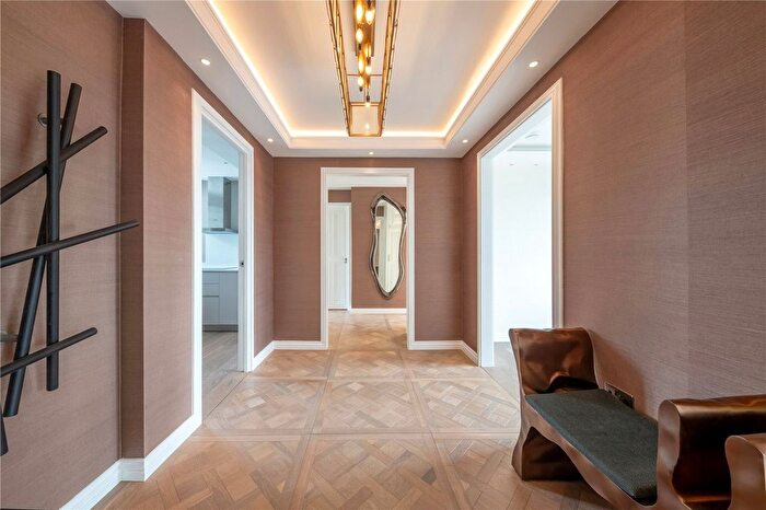 3 Bedroom Flat For Sale In Marlborough Court, Pembroke Road, London, W8