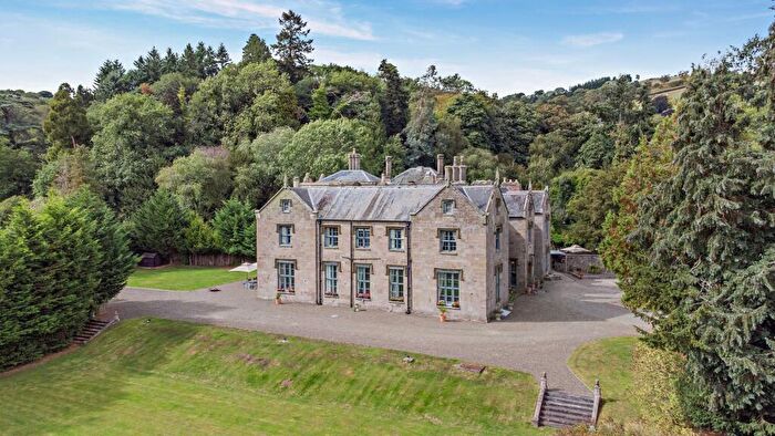 14 Bedroom Semi Detached House For Sale In Norton Manor Park, Norton, LD8