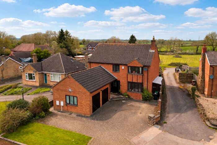 4 Bedroom Detached House For Sale In East Street, Long Buckby, NN6