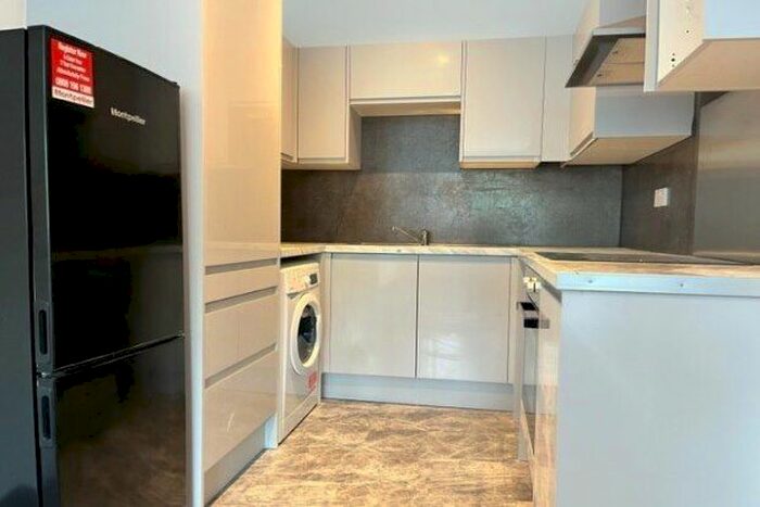 2 Bedroom Flat To Rent In Unity Place, Basingstoke, RG24