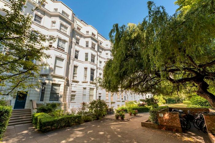 1 Bedroom Flat To Rent In Colville Gardens, Notting Hill, London, W11