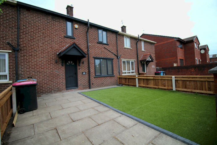 2 Bedroom Terraced House To Rent In Howard Street, Salford, Lancashire, M5