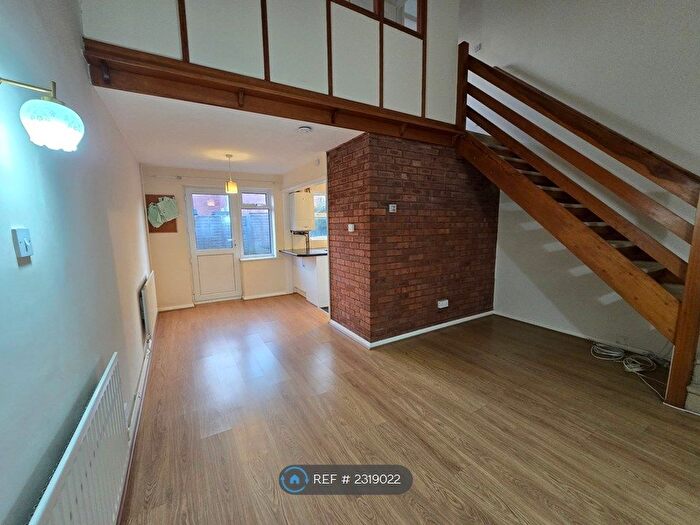 1 Bedroom End Of Terrace House To Rent In Chatton Close, Lower Earley, Reading, RG6