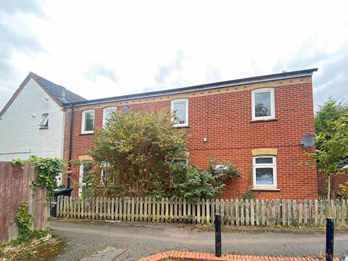 2 Bedroom Apartment To Rent In Minerva Way, Cambridge, CB4