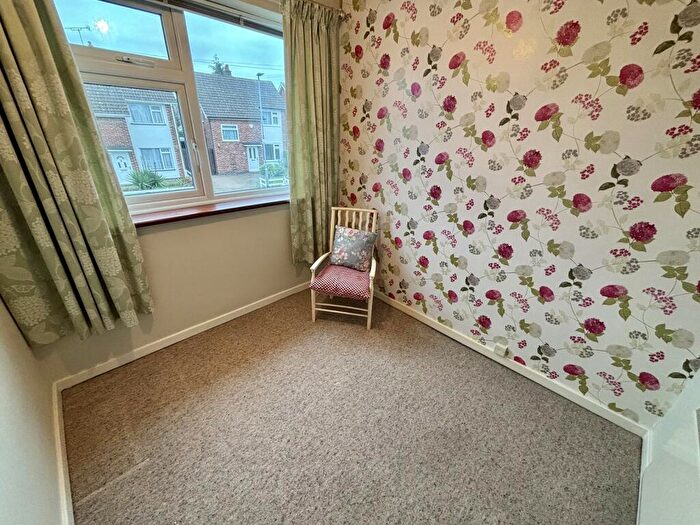 3 Bedroom Semi-Detached House For Sale In Wareham Road, Blaby, Leicester, Leicestershire., LE8