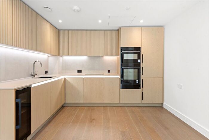 2 Bedroom Flat For Sale In One Linear Place, Ponton Road, London, SW11