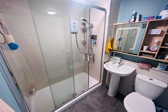 2 Bedroom Flat To Rent In Boycott Avenue, Milton Keynes, MK6