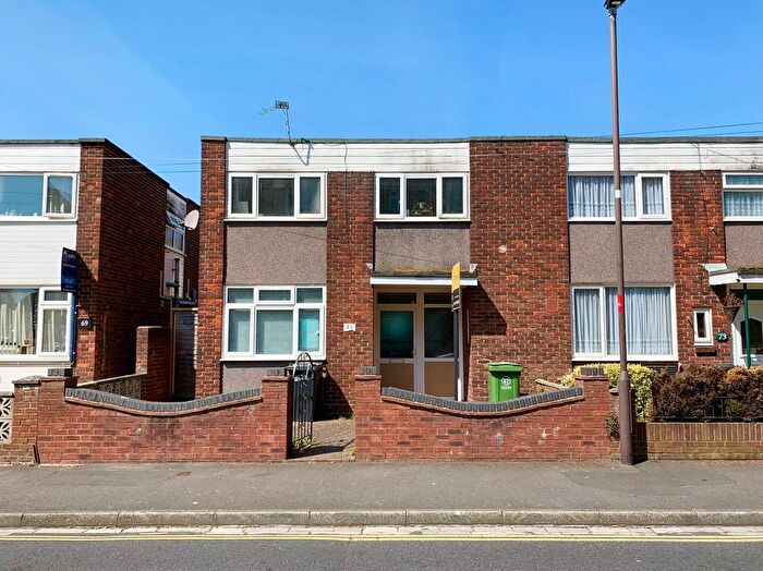 5 Bedroom Terraced House To Rent In St. Pauls Road, Southsea, PO5